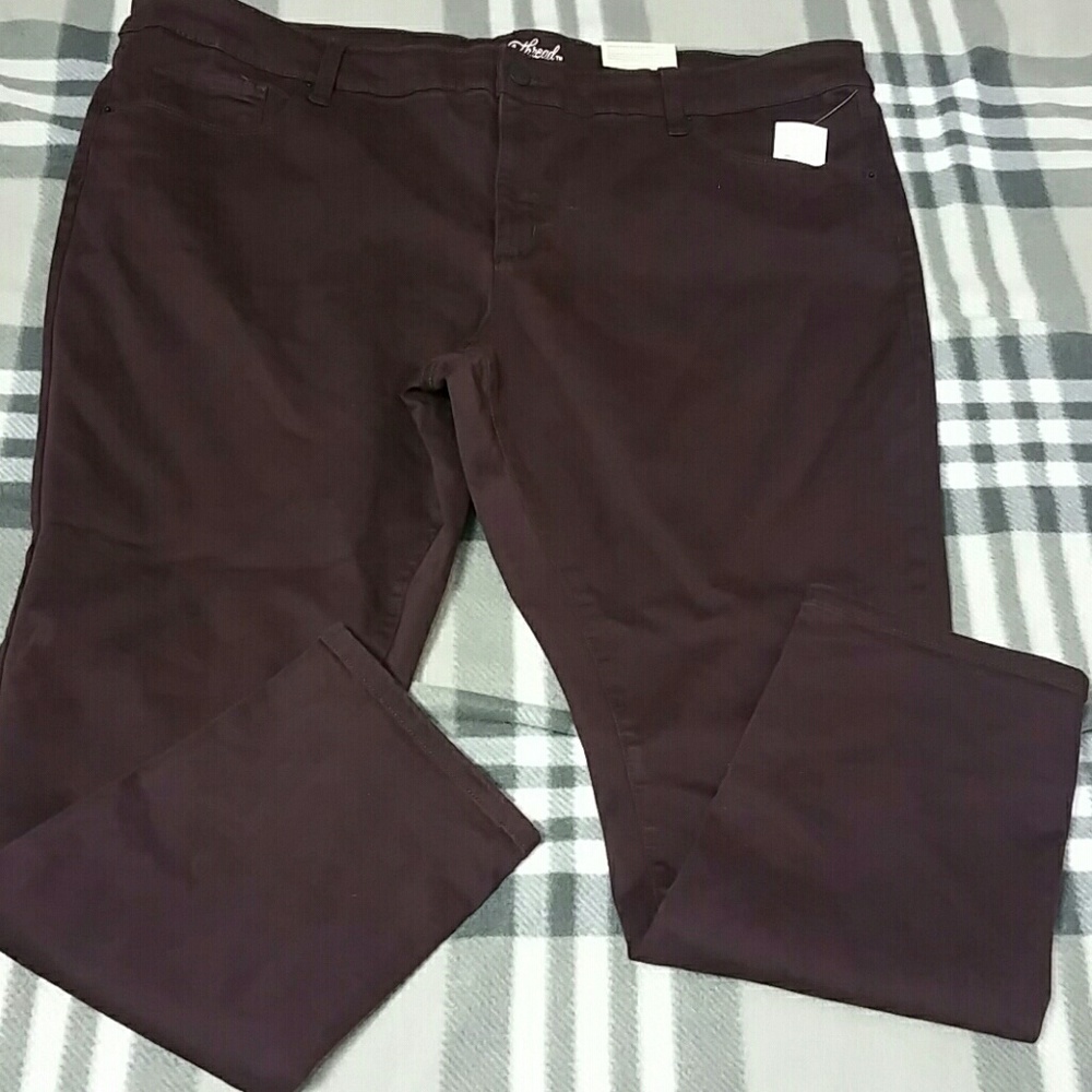 Universal tread New Size 22Wx28"L Skinny